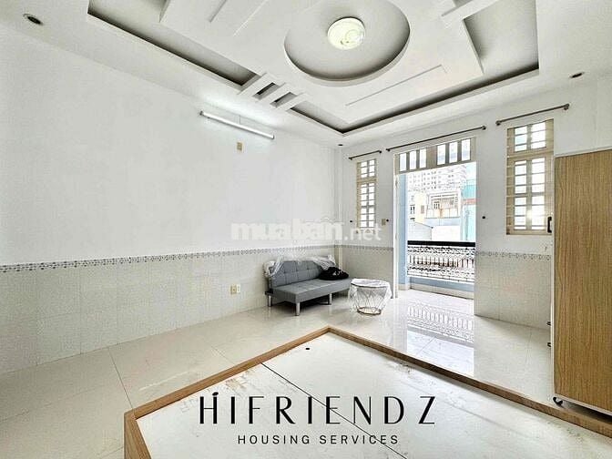STUDIO BAN CÔNG NỘI THẤT ĐẦY ĐỦ GẦN VHU, ĐẦM SEN