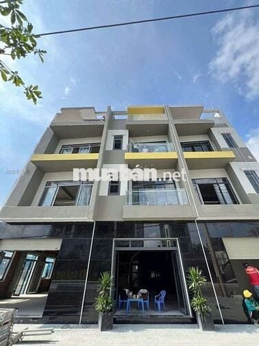 Bán Nhà 1 Trệt 2 Lầu Sân Thượng, 75m2 giá 5 tỷ, Nhà Mới 100%