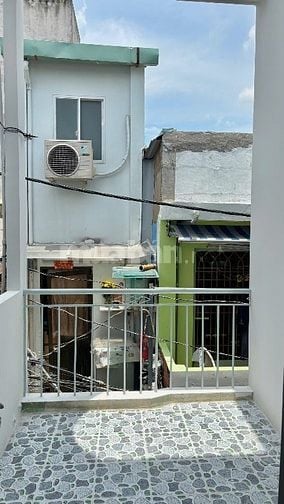 Nhà cho thuê Bình Tiên (2 lửng, 2 lầu) - Quận 6