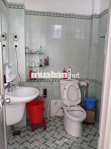 🟢Cho thuê biệt thự tl19 gần chợ cầu đồng  👉Dt 10x20 1tr 1 lâu  👉4pn -