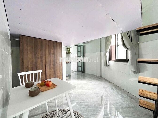🔝🏠Cho thuê căn duplex cửa sổ lớn, ở được 4 người, Free xe, gần Hutech