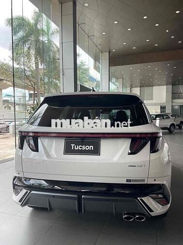 Hyundai Tucson N-line 1.6 Turbo xả kho chạy ngâu