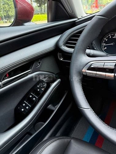 Cần bán Mazda3 1.5Luxury 2024 mói chạy 8000km mới keng