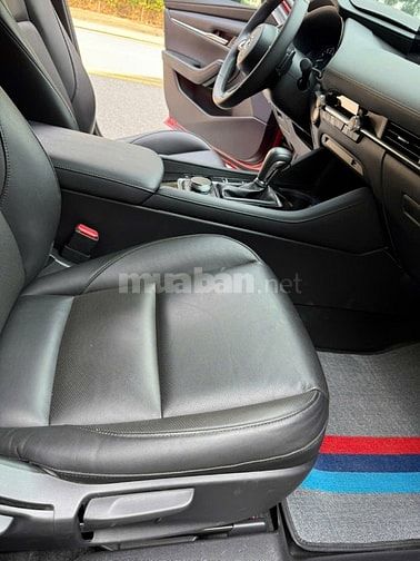 Cần bán Mazda3 1.5Luxury 2024 mói chạy 8000km mới keng