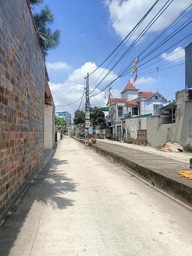 Chính chủ bán đất trung tâm Phụng Châu gần UB, trạm y tế 🔥