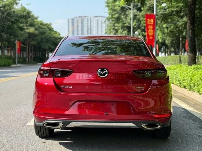 Cần bán Mazda3 1.5Luxury 2024 mói chạy 8000km mới keng