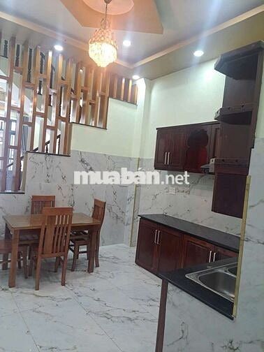 Chính chủ bán nhà sau trường Kim Đồng đường LK45