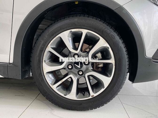 VinFast Fadil 2020 1.4 AT Plus - 31000 km