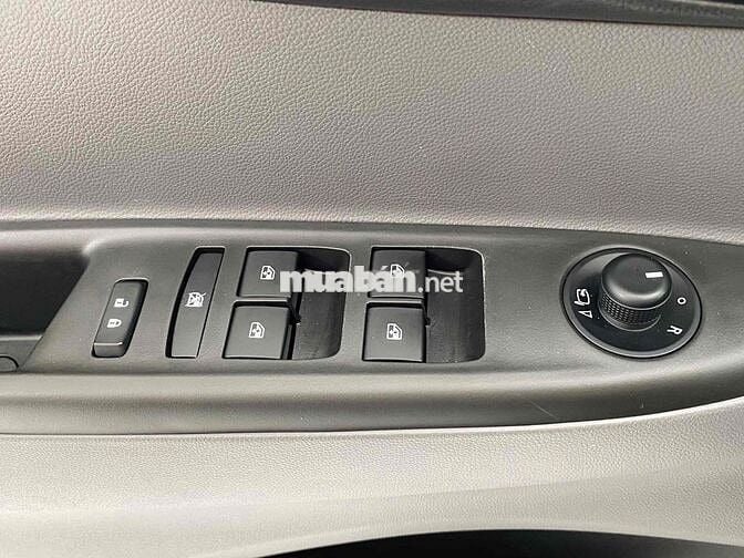 VinFast Fadil 2020 1.4 AT Plus - 31000 km