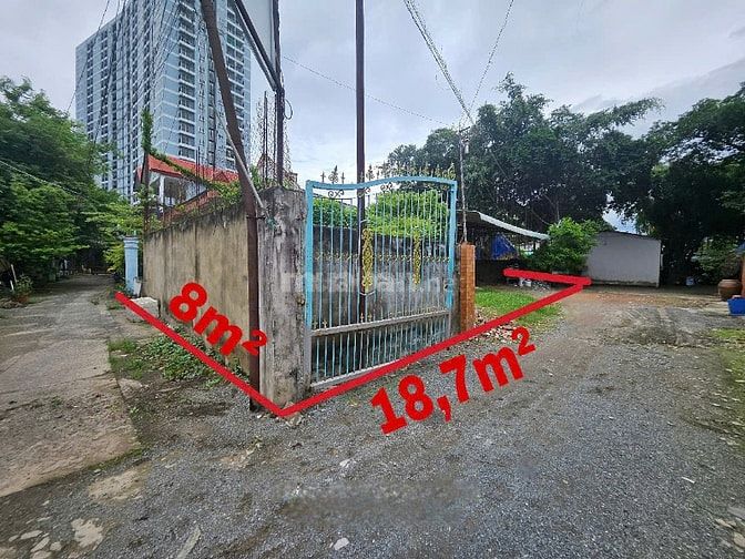 Chủ kẹt bank bán gấp (8x18.7)148.4m2 đất đẹp trung tâm TP Thuận An 