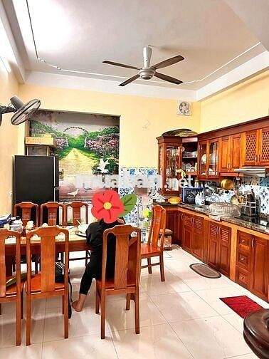 Cho thuê nhà nguyên căn Định Công Thượng, Bùi Xương Trạch 4 ngủ 10tr