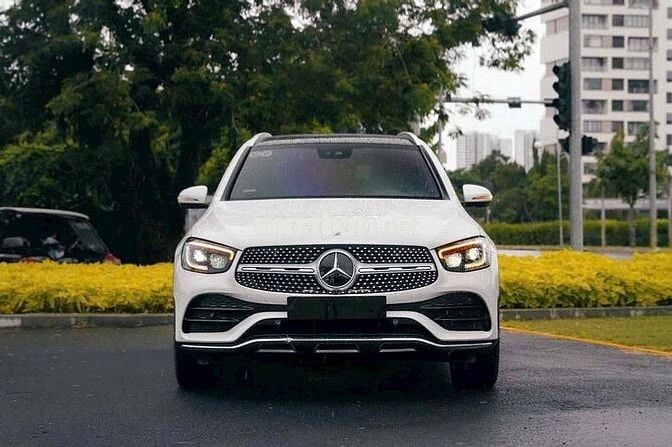 Mercedes Benz GLC 2022 300 4Matic - 34000 km