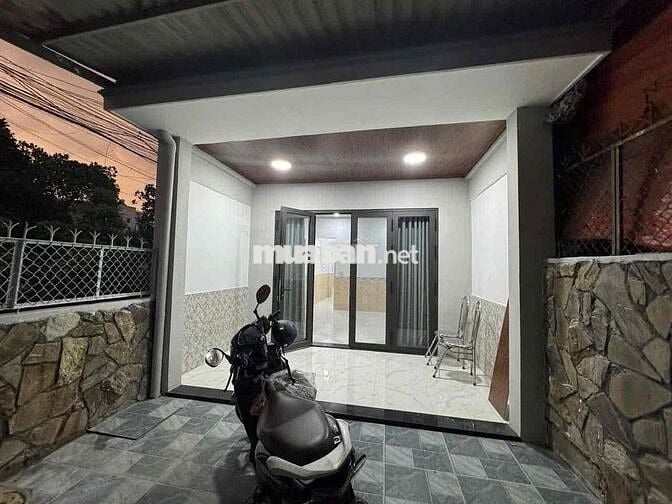 Mới keng trệt lửng 4*18; 2pn đi gò vấp gần