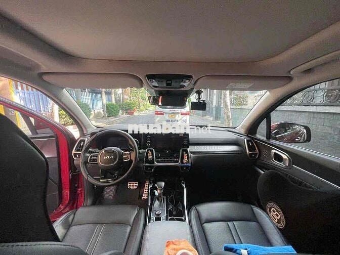 BÁN XE KIA SORENTO 2022 - BẢN XĂNG - ODO 24.00KM