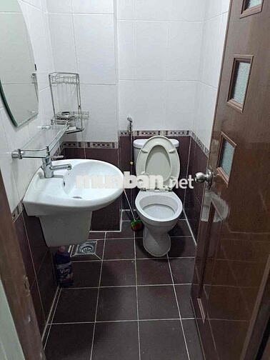 🏦 Nhà NC nup hẻm 312 Quang Trung P10