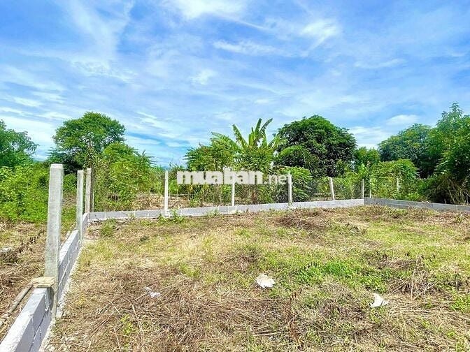 Cần bán lô đất Diên Phước đường Gò Mây 680m2 có 60m thổ ngang 13,3m ch