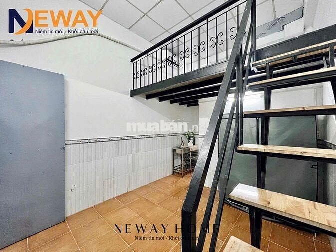 KHAI TRƯƠNG DUPLEX GÁC CAO CỬA SỔ TRỜI CÁCH HUIT - VHU 10P DI CHUYỂN