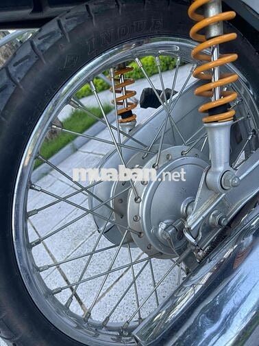 Zx trắng đen chuẩn màu cho ae chơi.