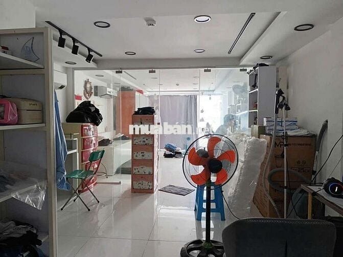 Nhà mặt tiền nguyễn văn quá, P. Đông hưng thuận