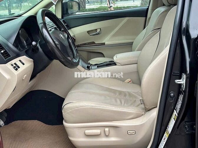 Venza 2.7 nhập Mỹ nguyên chiếc