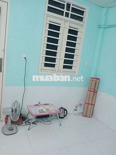 Cho thuê nhà hẻm 1041 đường Trần Xuân Soạn, quận 7, Dt:3,5 x20,giá:9tr
