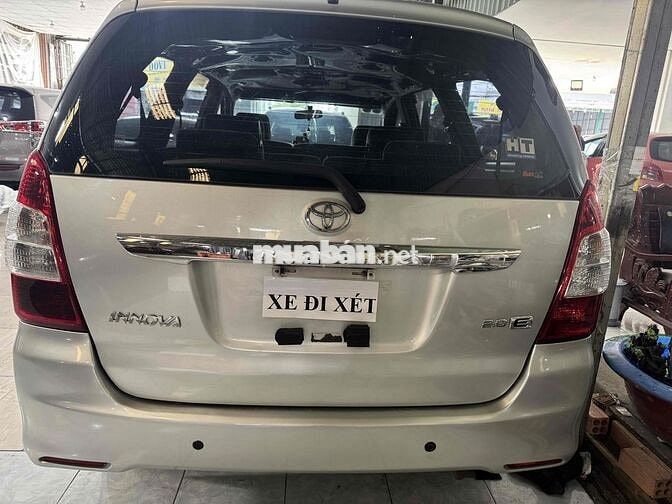 Toyota Innova 2013 2.0E - 172340 km