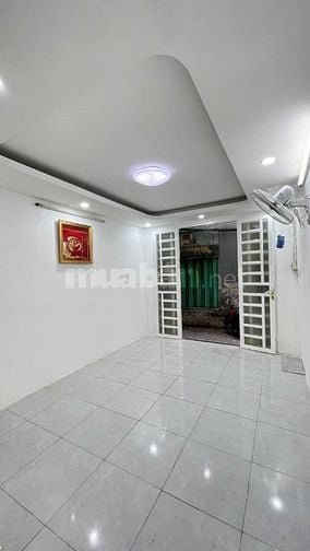 Cho thuê nhà hẻm 1.5m(XM) Trần Đình Xu, P.N.C.Trinh, Q.1 giá 10tr