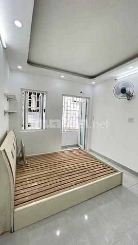Cho thuê nhà hẻm 1.5m(XM) Trần Đình Xu, P.N.C.Trinh, Q.1 giá 10tr