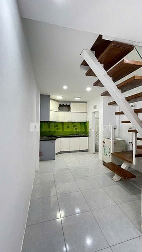 Cho thuê nhà hẻm 1.5m(XM) Trần Đình Xu, P.N.C.Trinh, Q.1 giá 10tr