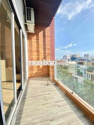 🔥 Duplex Ban Công Lớn - Thang Máy Hầm Xe - Gần ĐH Mỹ Thuật - Chợ HHT
