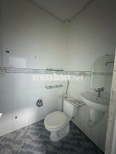 Cho thuê nhà 1 xẹt Lê Văn Quới Bình Tân vị trí đẹp