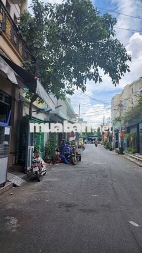 Cho thuê nhà 1 xẹt Lê Văn Quới Bình Tân vị trí đẹp