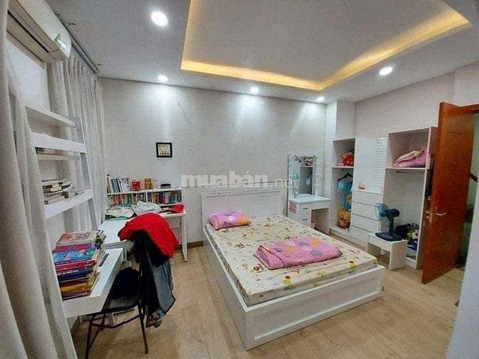 Villa 6 tầng. (5x18m) hẻm nhựa 8m ngay Bắc Hải, Lữ Gia