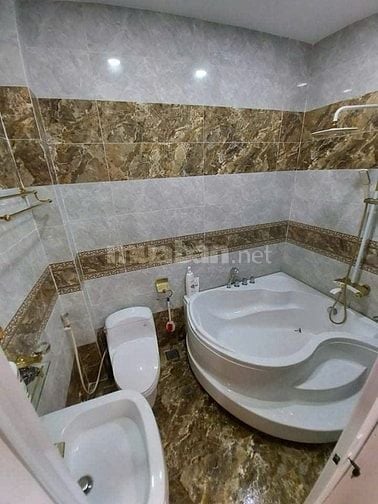 Villa 6 tầng. (5x18m) hẻm nhựa 8m ngay Bắc Hải, Lữ Gia