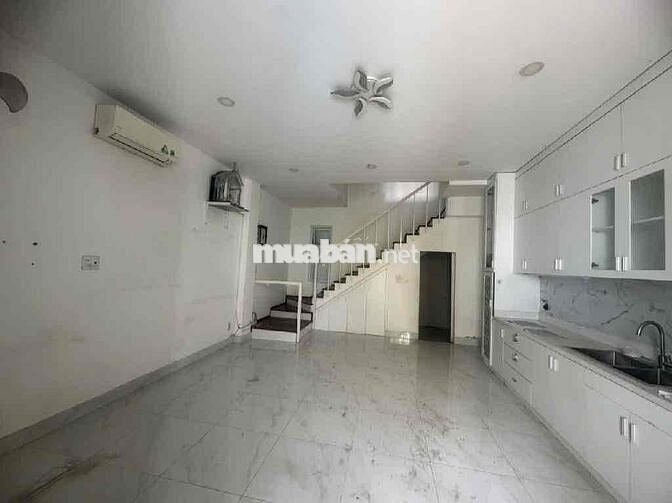 BÁN NHÀ 3 TẦNG – TRƯỜNG THỌ, THỦ ĐỨC –42m2(5x8,5)–  Chỉ : 4,2 tỷ TL