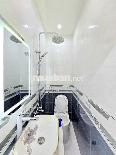 🔥🔥🔥 Nhà sổ hồng 2 lầu hẻm xe hơi.. kế bên huyện Nhà Bè 🔥🔥🔥