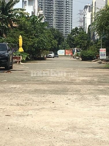 Bán đất góc 2 mặt tiền đường 64 Phường Bình Trưng Đông giá 10.4 tỷ