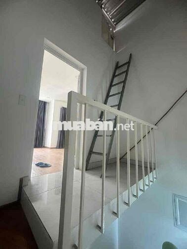 BÁN NHÀ 3 TẦNG – TRƯỜNG THỌ, THỦ ĐỨC –42m2(5x8,5)–  Chỉ : 4,2 tỷ TL