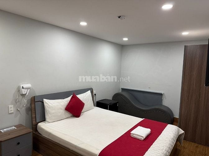Khách sạn 36 đường 2C Phạm Hữu Lầu, 7x19m, 4L, 24P, TN240tr