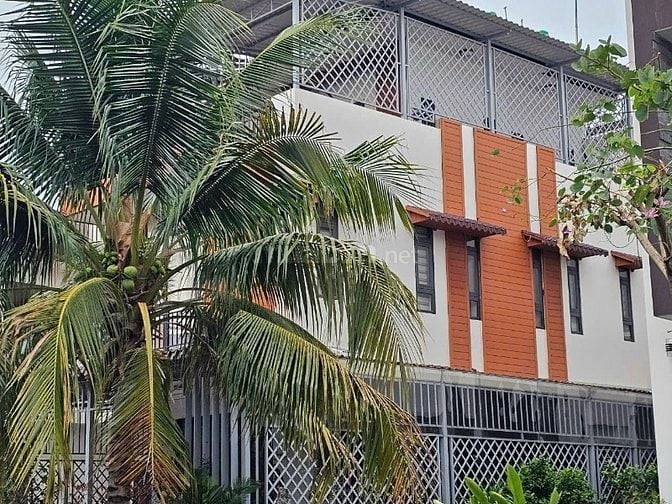 Biệt Thự 10x15m siêu mới, siêu rẻ nhất khu vực Bến Lức