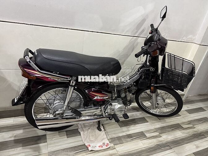 Cần bán 1 xe Super Dream đời 2000. Xe cực đẹp