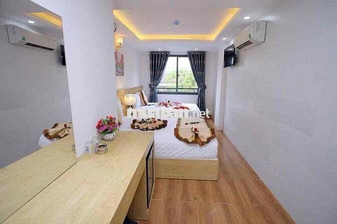Khách Sạn 8 tầng đường Đinh Tiên Hoàng, TTTP Nha Trang