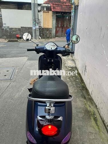 Cần Bán Vespa 125 LX Fi ,Đời 2011, giấy tờ đầy đủ