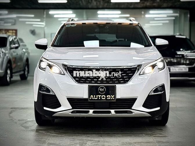 Peugeot 3008 Allure 1.6 AT Turbo- 25000 km