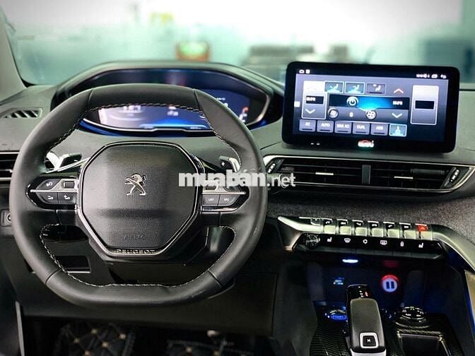 Peugeot 3008 Allure 1.6 AT Turbo- 25000 km