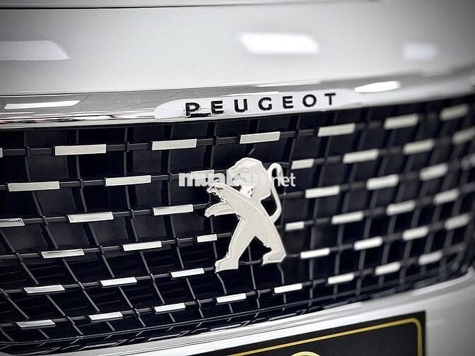Peugeot 3008 Allure 1.6 AT Turbo- 25000 km