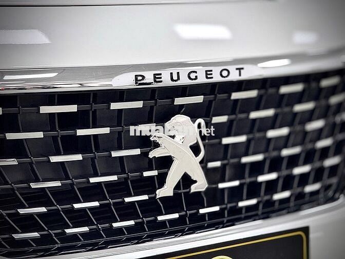 Peugeot 3008 Allure 1.6 AT Turbo- 25000 km