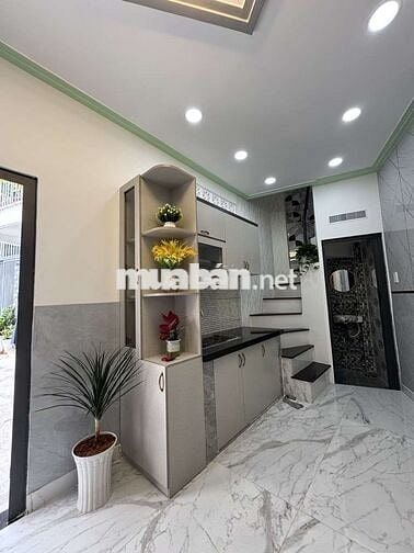 Bán nhà trung tâm Q6 , An Dương Vương xinh đẹp như hoa , vali vô ở