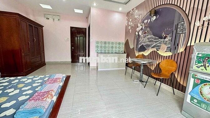 CĂN HỘ BAN CÔNG SIÊU RỘNG FULL NỘI THẤT CUỐI DƯƠNG BÁ TRẠC Q8