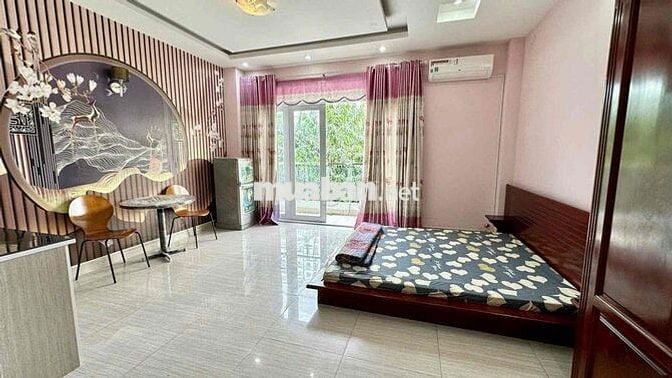CĂN HỘ BAN CÔNG SIÊU RỘNG FULL NỘI THẤT CUỐI DƯƠNG BÁ TRẠC Q8